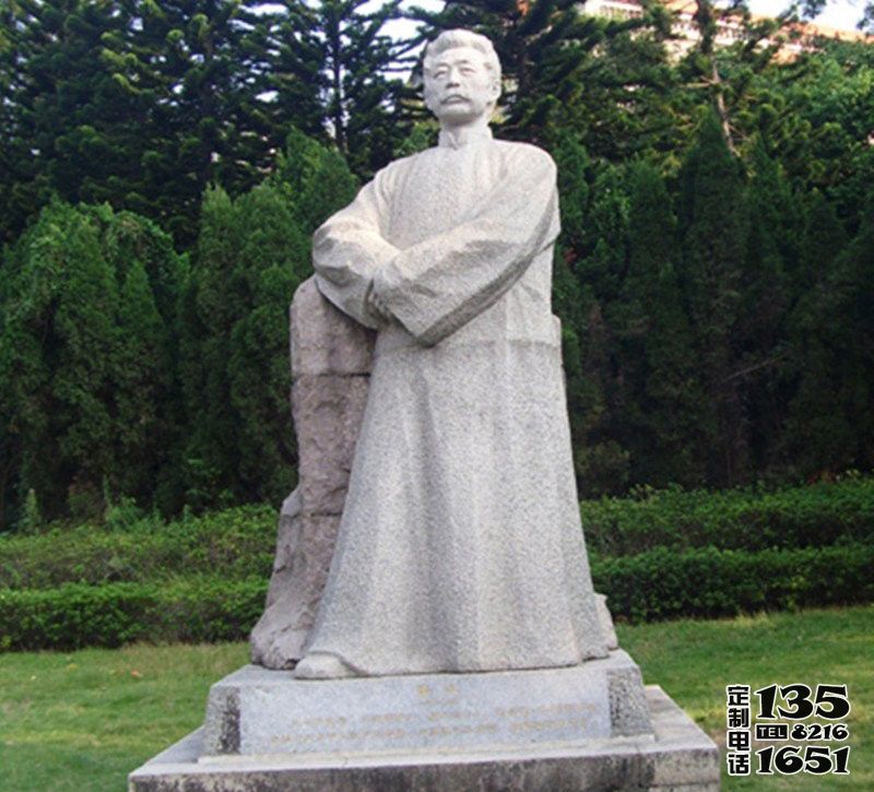 公園景區(qū)近代名人作家玻璃鋼人物景觀魯迅雕塑